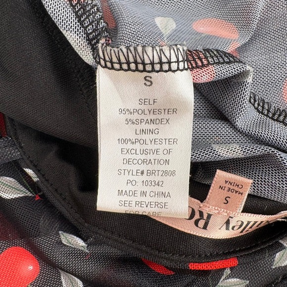 Bailey Rose Womens Cherry Print Cami Top Black Lace Trim Sweetheart Neckline S‎ - Picture 8 of 9